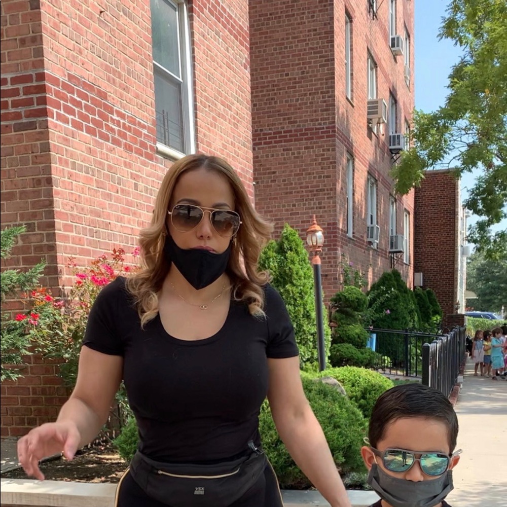 Meet your Posher, Carolina